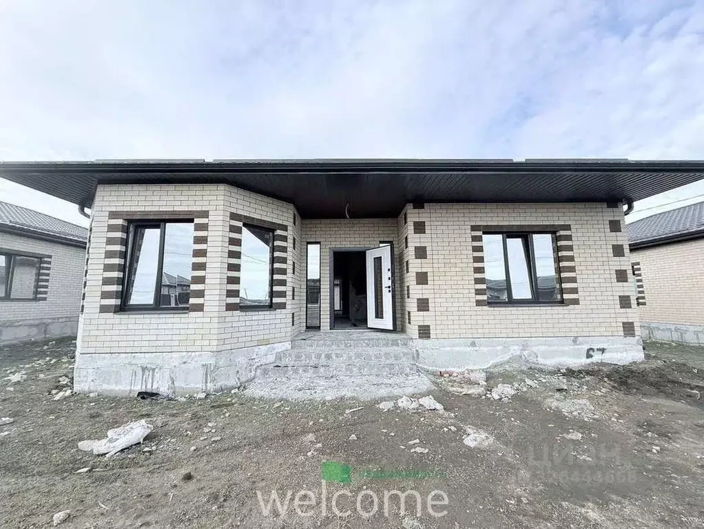 Дом в Ставропольский край, Михайловск Шпаковский район, ул. Бориса ... - Фото 1