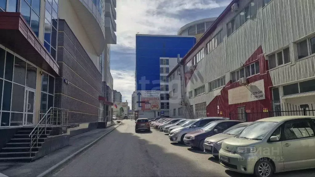 Гараж в Тюменская область, Тюмень ул. 50 лет Октября, 12 (17 м) - Фото 1