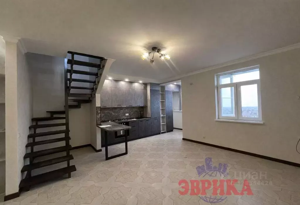 2-к кв. Краснодарский край, Крымск Октябрьская ул. (71.1 м) - Фото 1