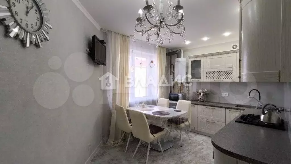 3-к. квартира, 93 м, 4/5 эт. - Фото 1