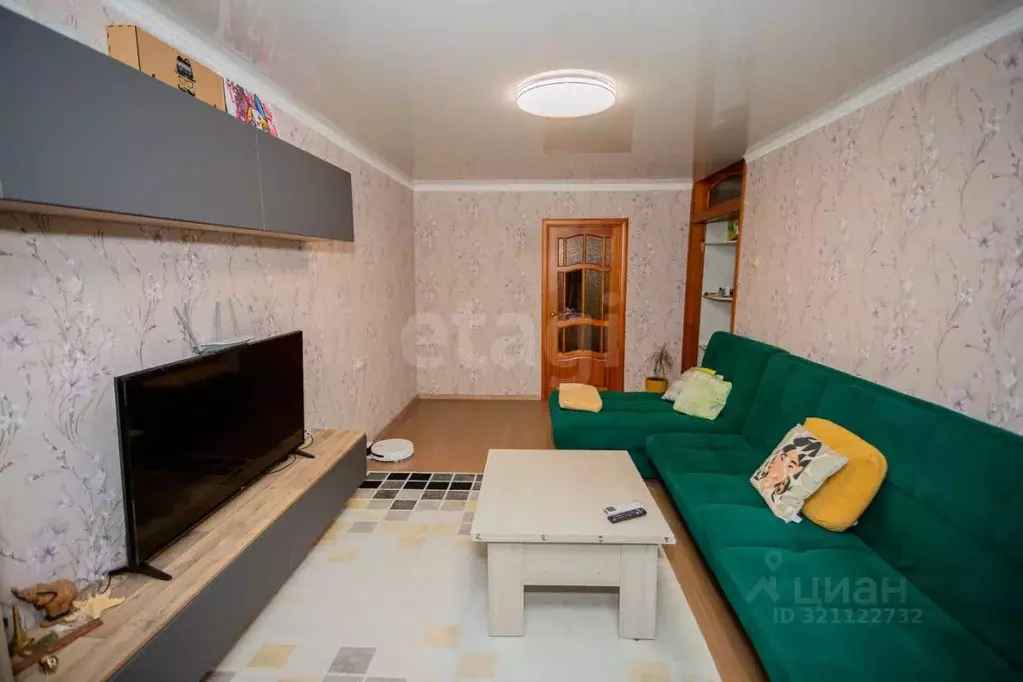 3-к кв. Татарстан, Набережные Челны 7-й комплекс, бул. 60-летия ... - Фото 1