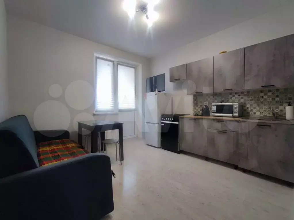 1-к. квартира, 40 м, 7/19 эт. - Фото 1