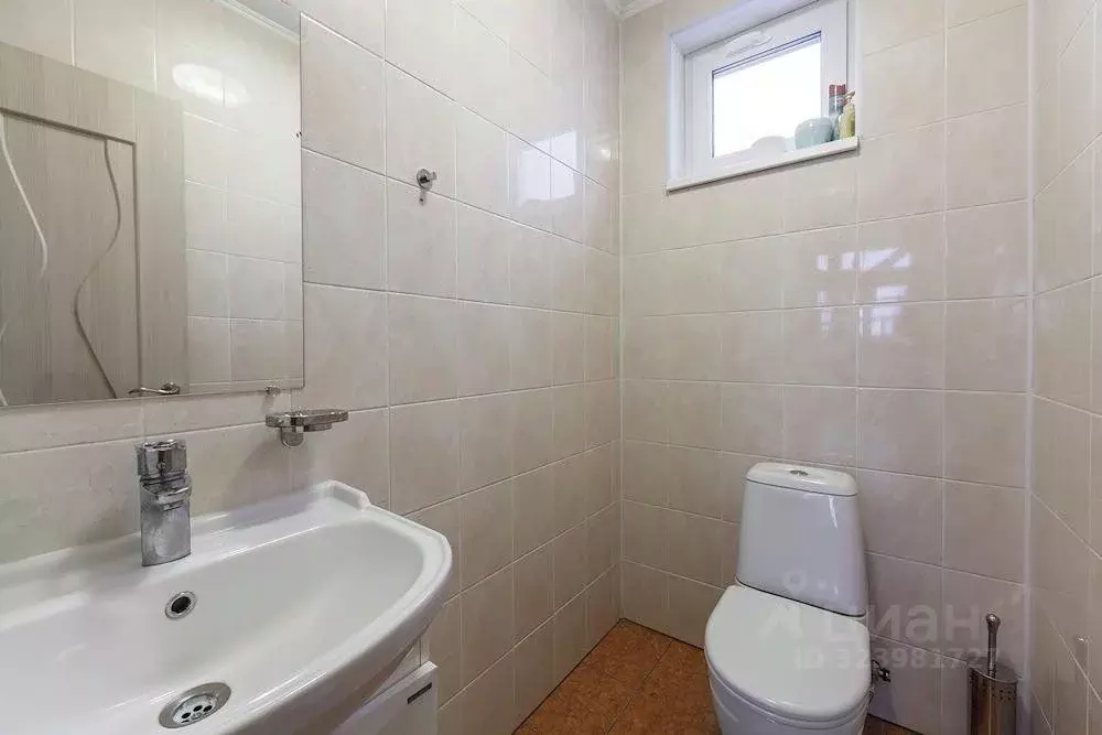 Дом в Карелия, Лахденпохский муниципальный округ, пос. Кортела ул. ... - Фото 2