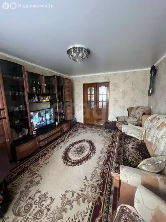 3-комнатная квартира: Губкин, 2-я Академическая улица, 28 (56.3 м) - Фото 1