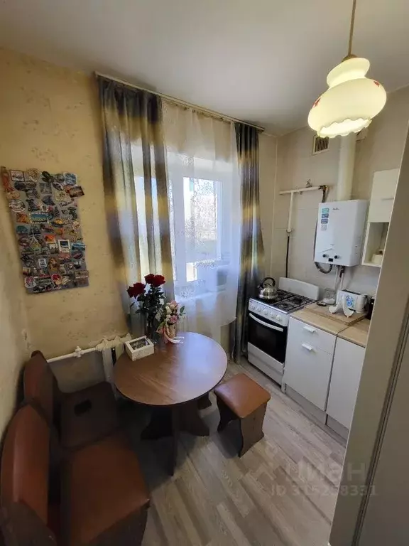 2-к кв. Псковская область, Псков Рижский просп., 62 (41.0 м) - Фото 1