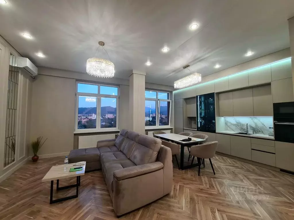 3-к кв. Северная Осетия, Владикавказ ул. Тогоева (98.0 м) - Фото 1