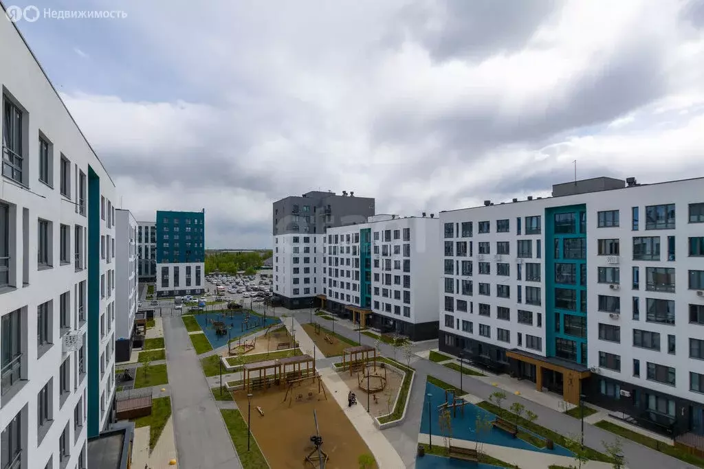 3-комнатная квартира: Тюмень, улица Павла Никольского, 2 (79.2 м) - Фото 2