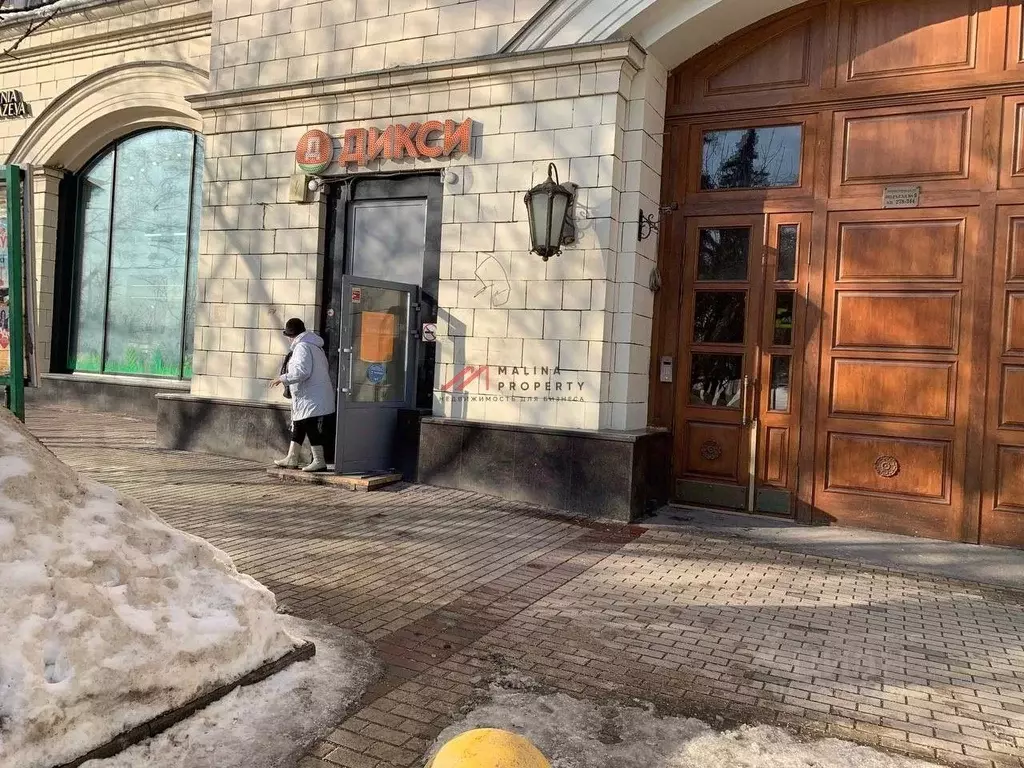 Торговая площадь в Москва пл. Победы, 2К2 (687 м) - Фото 1