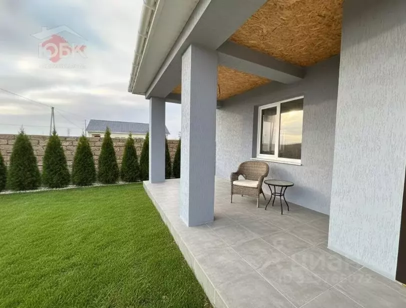 Коттедж в Крым, Сакский район, Молочненское с/пос, с. Абрикосовка ул. ... - Фото 2