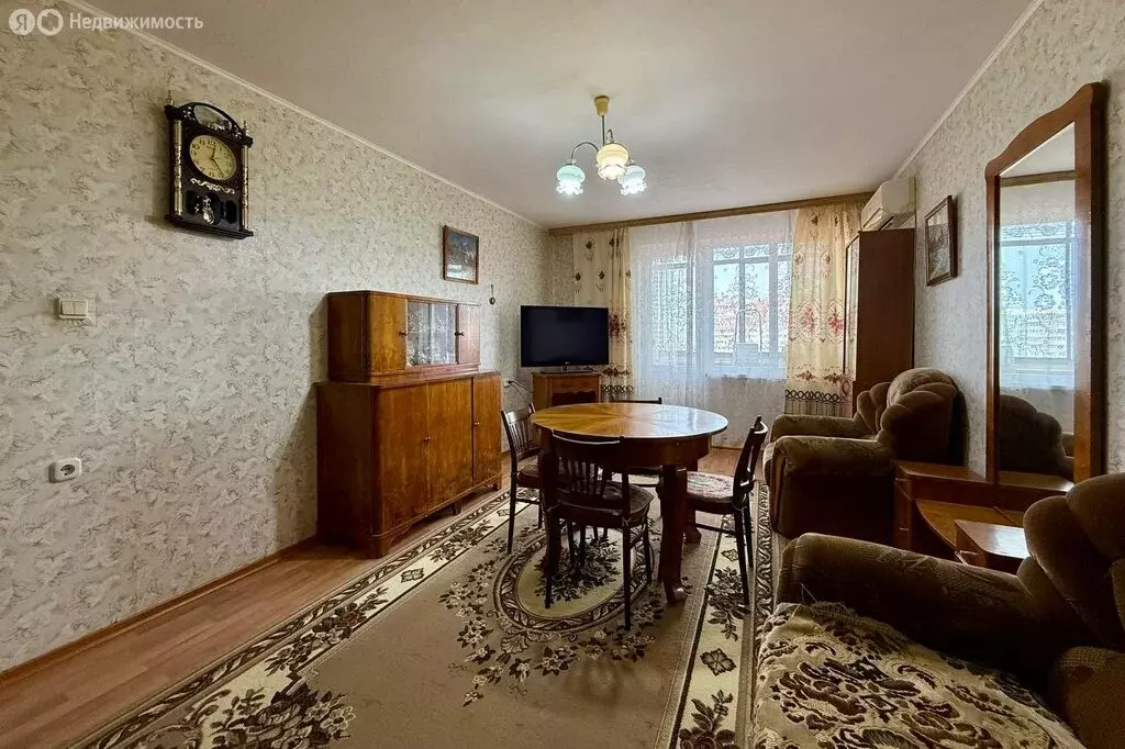 2-комнатная квартира: Краснодар, микрорайон Юбилейный, Платановый ... - Фото 1