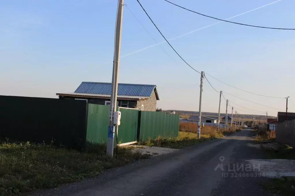Участок в Московская область, Домодедово городской округ, д. Ярлыково  ... - Фото 1
