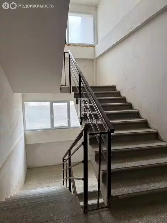 2-комнатная квартира: Махачкала, проспект Амет-хана Султана, 137 (110 ... - Фото 2