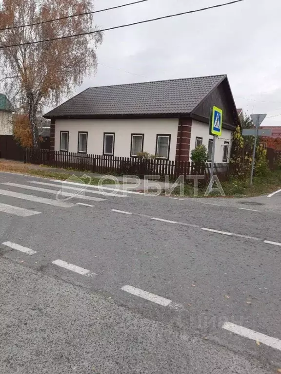 Дом в Тюменская область, Тюмень Локомотивная ул. (64 м) - Фото 1