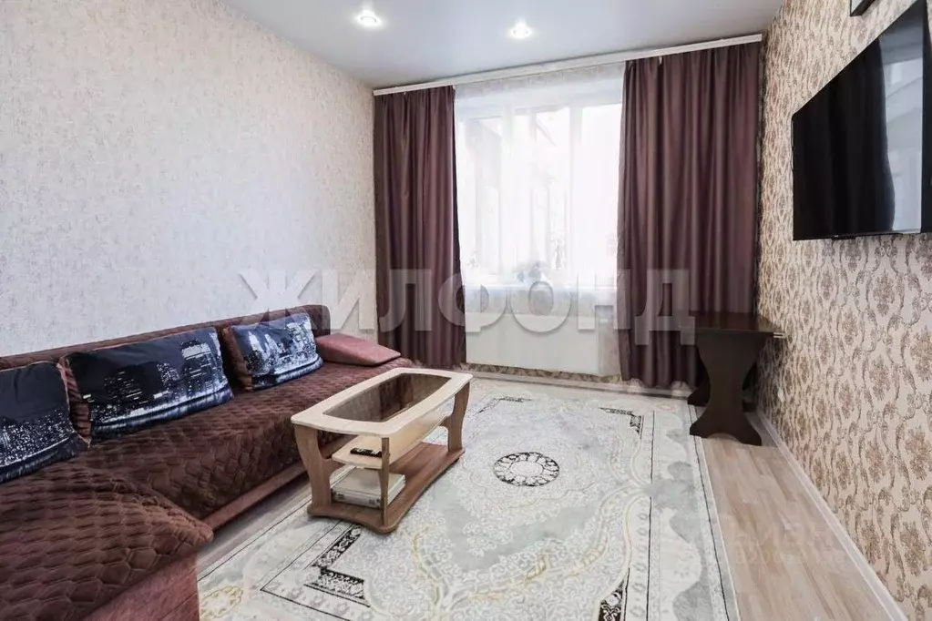 Квартира, 2 комнаты, 43.3 м - Фото 0