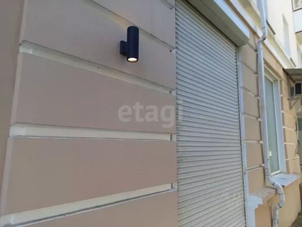 Торговая площадь в Адыгея, Майкоп Советская ул., 207 (36 м) - Фото 1