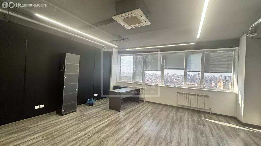 Офис (220 м) - Фото 1