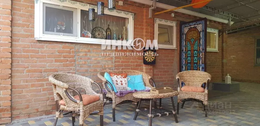 Дом в Краснодарский край, Кавказский район, Привольное с/пос, ... - Фото 2