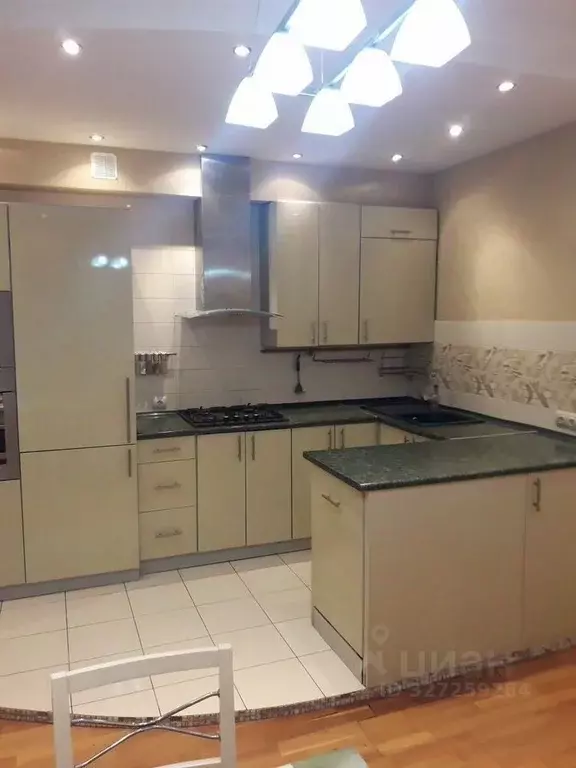 2-к кв. Калининградская область, Калининград ул. Чекистов, 28Б (82.5 ... - Фото 2