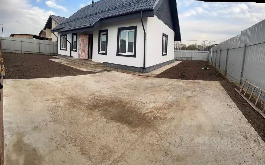 Дом в Московская область, Домодедово городской округ, д. Шишкино, ... - Фото 1