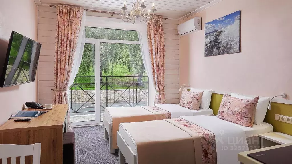 Комната Челябинская область, Миасский городской округ, с. Сыростан ул. ... - Фото 1