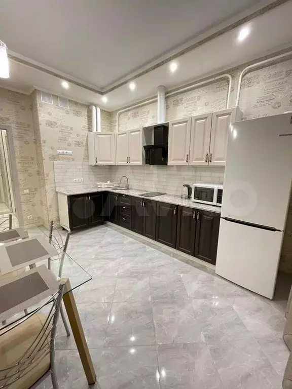 1-к. квартира, 42 м, 6/8 эт. - Фото 0