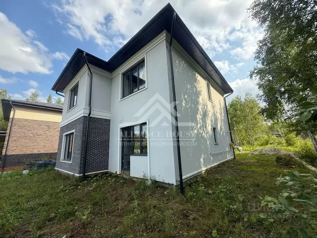 Дом в Татарстан, Казань Салмачи жилмассив, ул. Овражная (150 м) - Фото 1