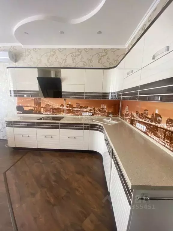 3-к кв. Краснодарский край, Сочи Завокзальный мкр, ул. Невская, 18 ... - Фото 1