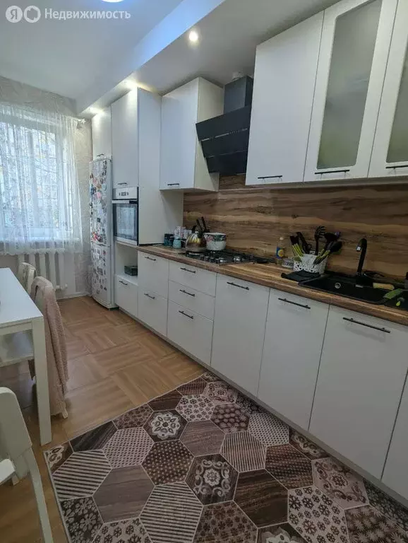 3-комнатная квартира: Тула, улица Максимовского, 4 (65.8 м) - Фото 2