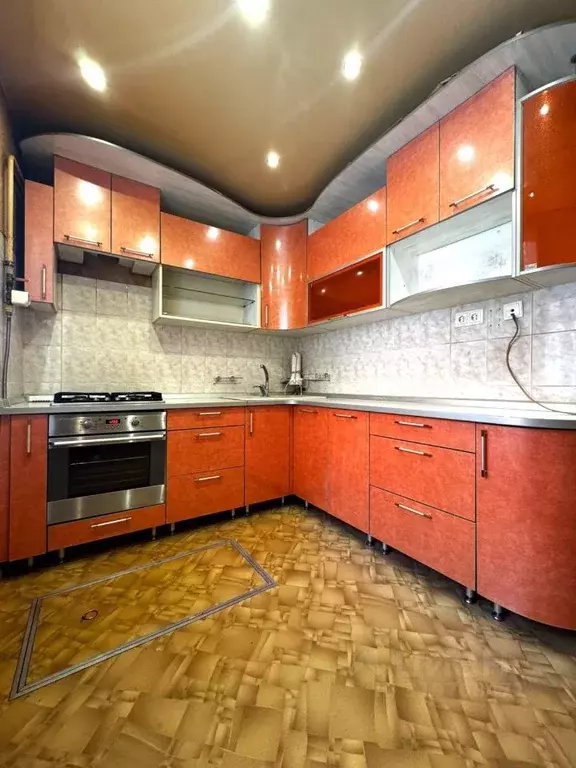 2-к кв. Кировская область, Киров ул. Казанская, 75А (53.6 м) - Фото 1