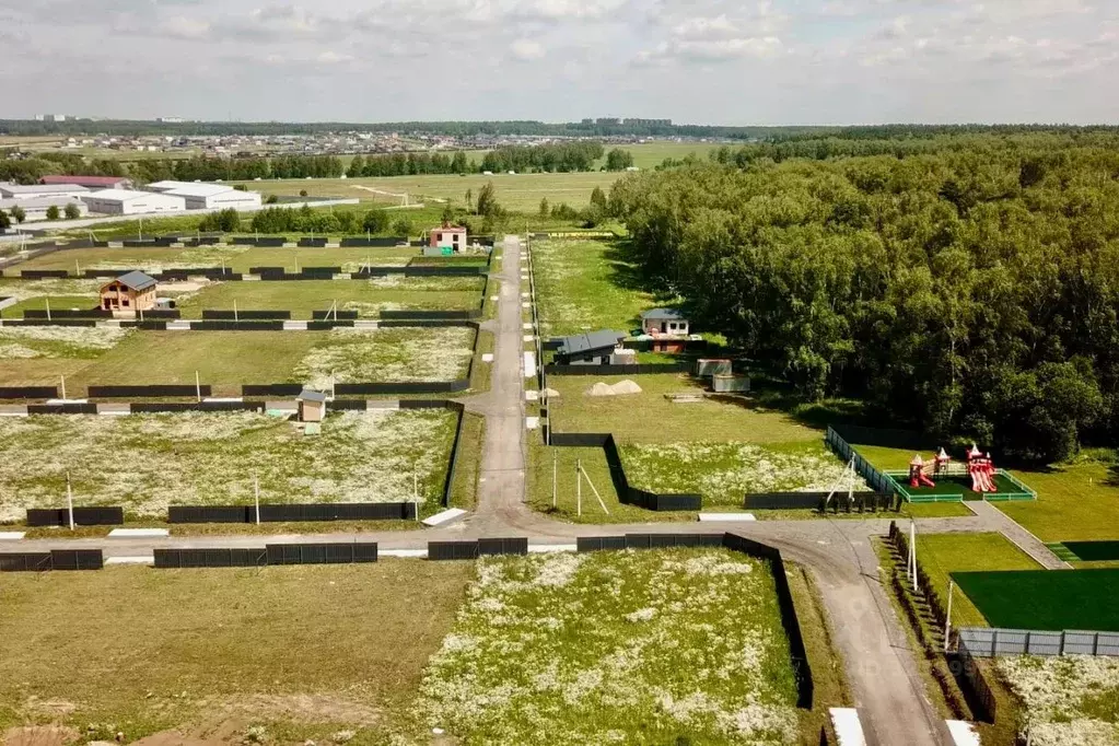 Участок в Московская область, Домодедово городской округ, д. ... - Фото 1