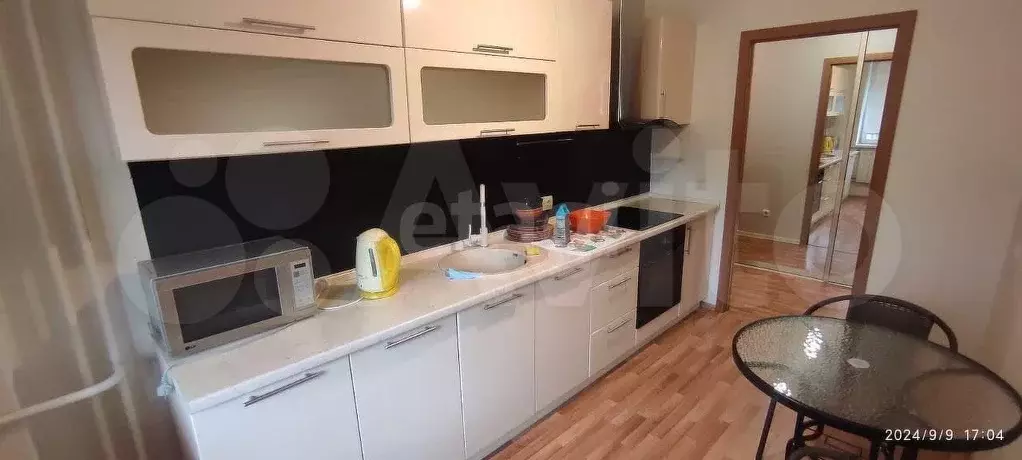 1-к. квартира, 37,5 м, 10/18 эт. - Фото 0