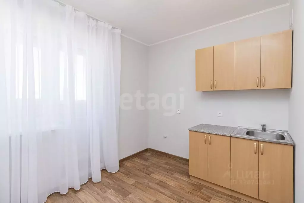 2-к кв. Тюменская область, Тюмень ул. Андрея Бушуева, 4 (51.8 м) - Фото 1