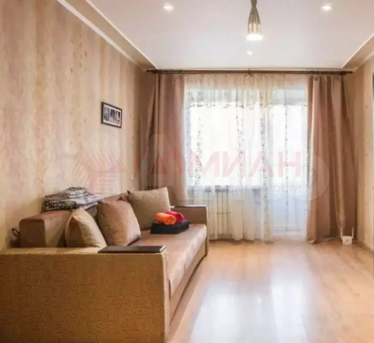 1-к. квартира, 40 м, 7/9 эт. - Фото 1