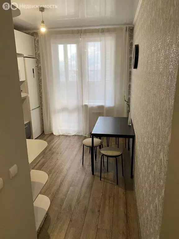 1-комнатная квартира: Омск, улица Крупской, 13/1 (39.2 м) - Фото 1