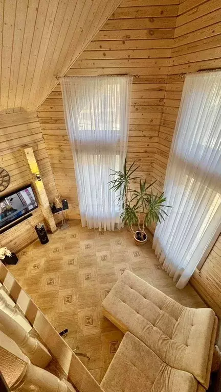 Дом 250 м на участке 10 сот. - Фото 1