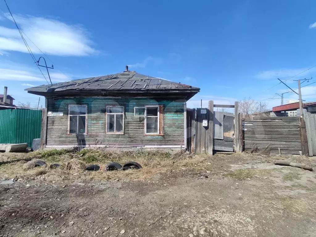 Дом в Омская область, Омск Порт-Артур мкр, ул. 3-я Моховая (49 м) - Фото 0