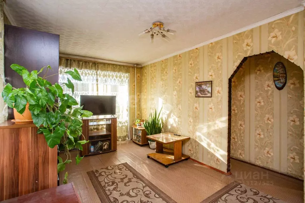 1-к кв. Кемеровская область, Кемерово ул. Александрова, 15 (31.6 м) - Фото 1