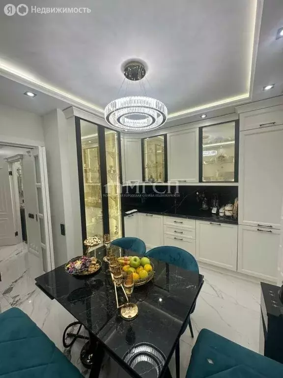 3-комнатная квартира: Москва, Новороссийская улица, 27 (80 м) - Фото 1
