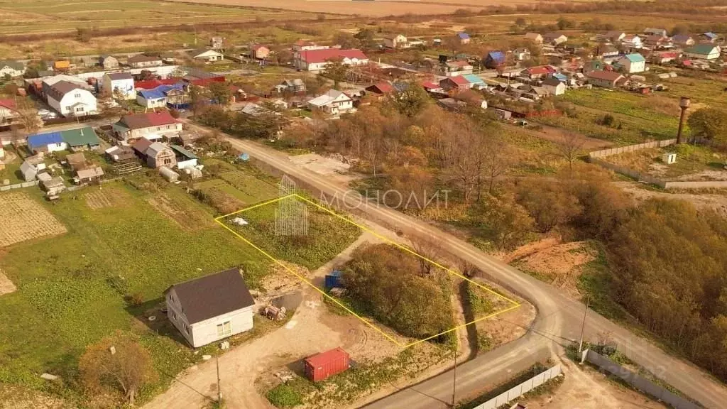 Участок в Сахалинская область, Южно-Сахалинск городской округ, с. ... - Фото 1