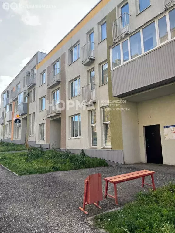 2-комнатная квартира: Октябрьский, 38-й микрорайон, 6 (40.8 м) - Фото 2