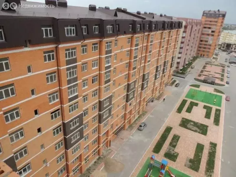 1-комнатная квартира: Каспийск, улица Камиля Гасанова, 3 (56 м) - Фото 0