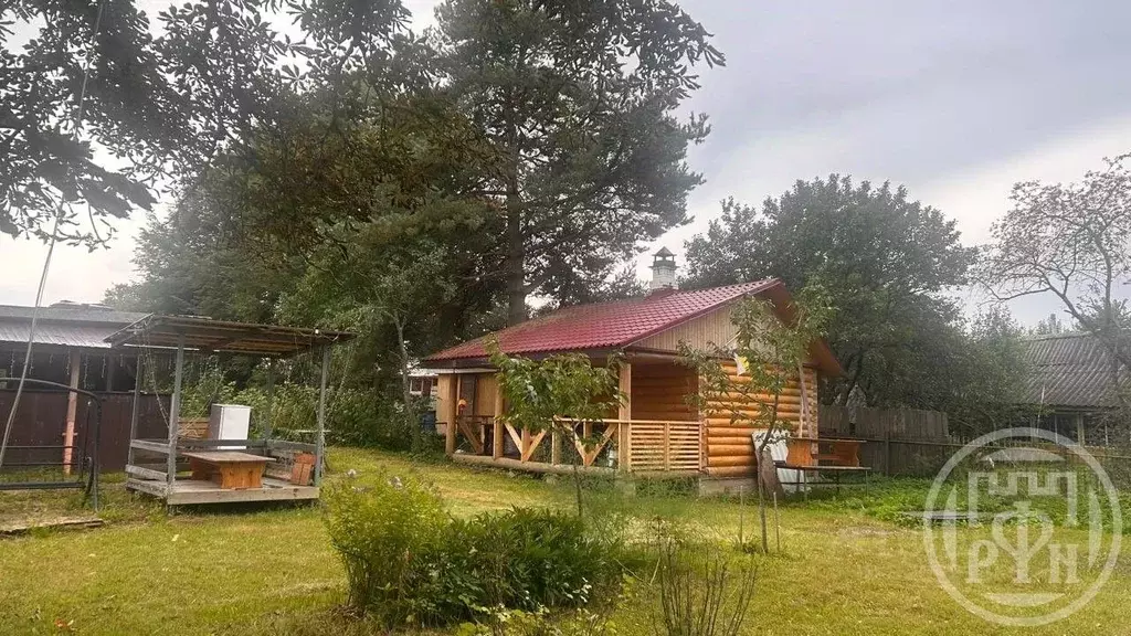 Дом в Ленинградская область, Лужский район, Заклинское с/пос, д. ... - Фото 1