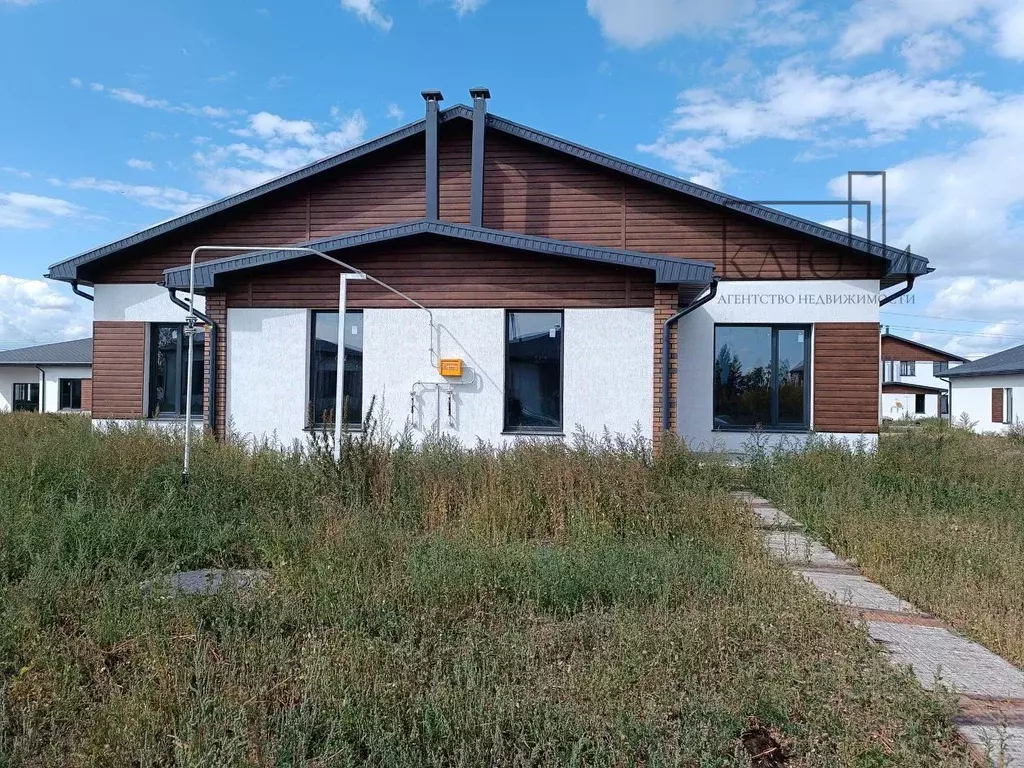 Таунхаус в Челябинская область, Магнитогорск ул. Монастырская (75 м) - Фото 0