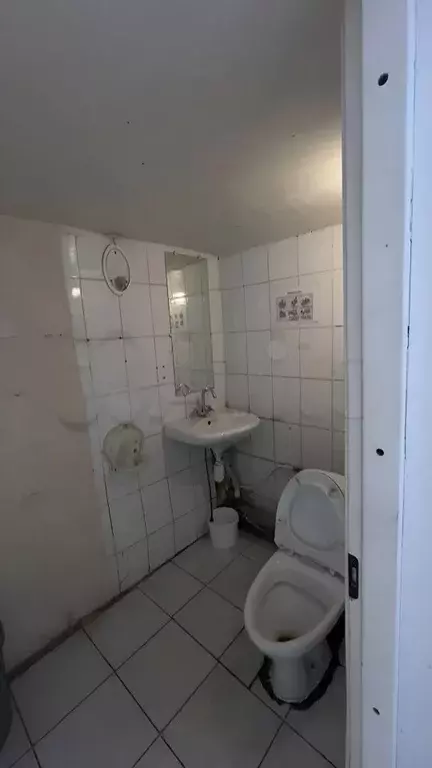 Производственное помещение в Санкт-Петербург ул. Белы Куна, 34Ж (110 ... - Фото 1