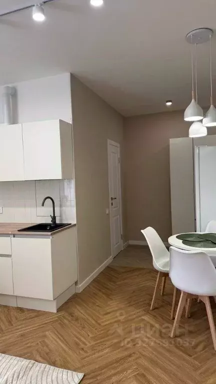 Студия Московская область, Красногорск ул. Александровская, 4 (30.0 м) - Фото 1