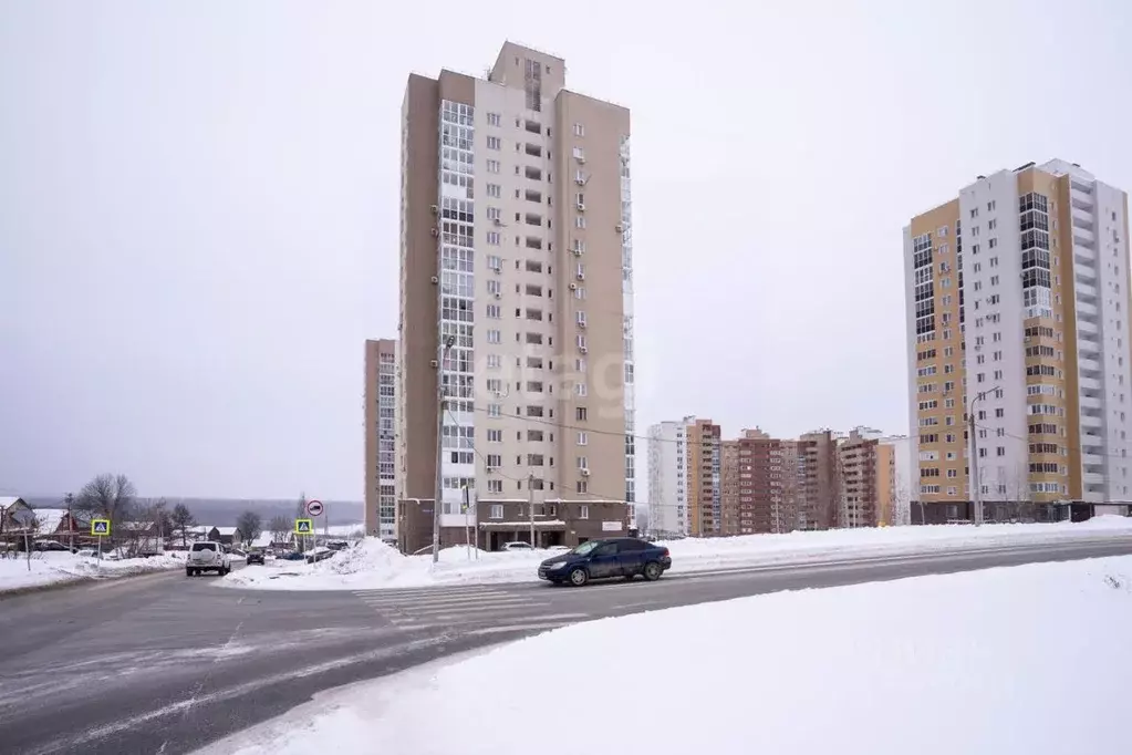3-к кв. Башкортостан, Уфа Колгуевский мкр, ул. Габдуллы Амантая, 12 ... - Фото 1