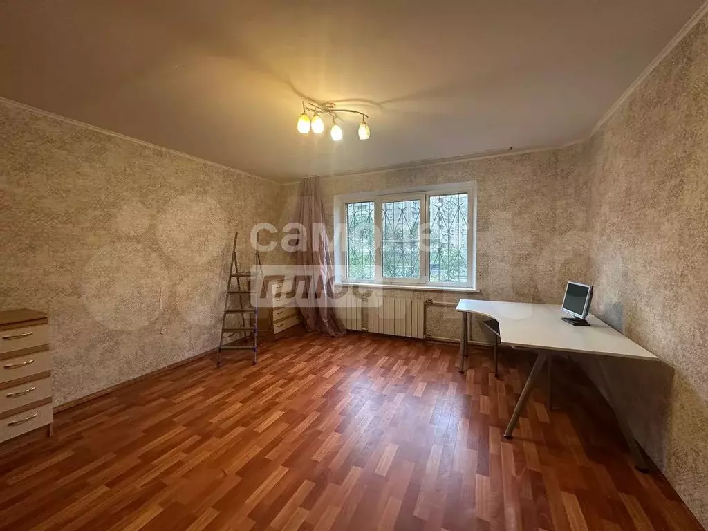 3-к. квартира, 110 м, 1/10 эт. - Фото 0
