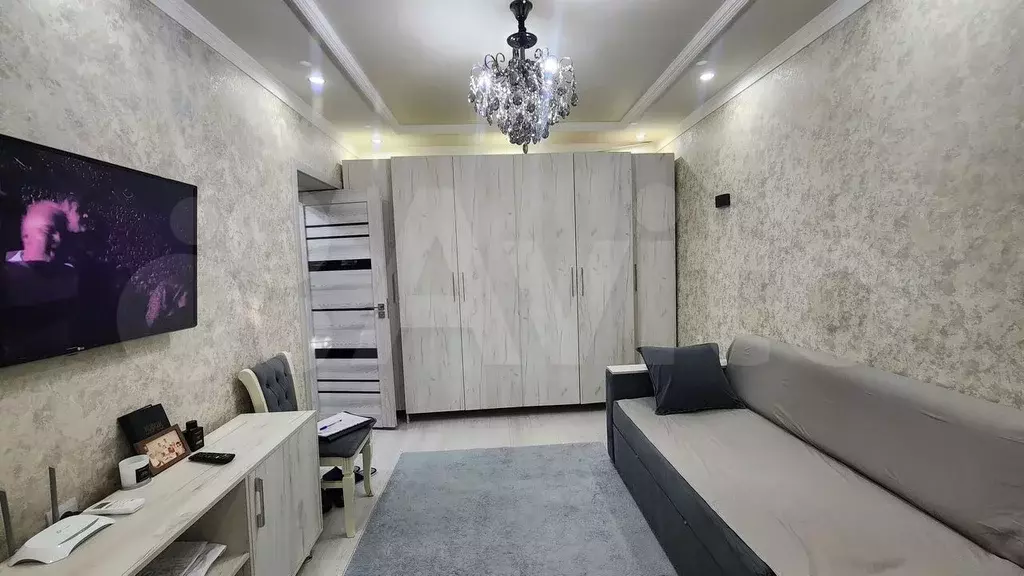 1-к. квартира, 30,7 м, 3/9 эт. - Фото 0