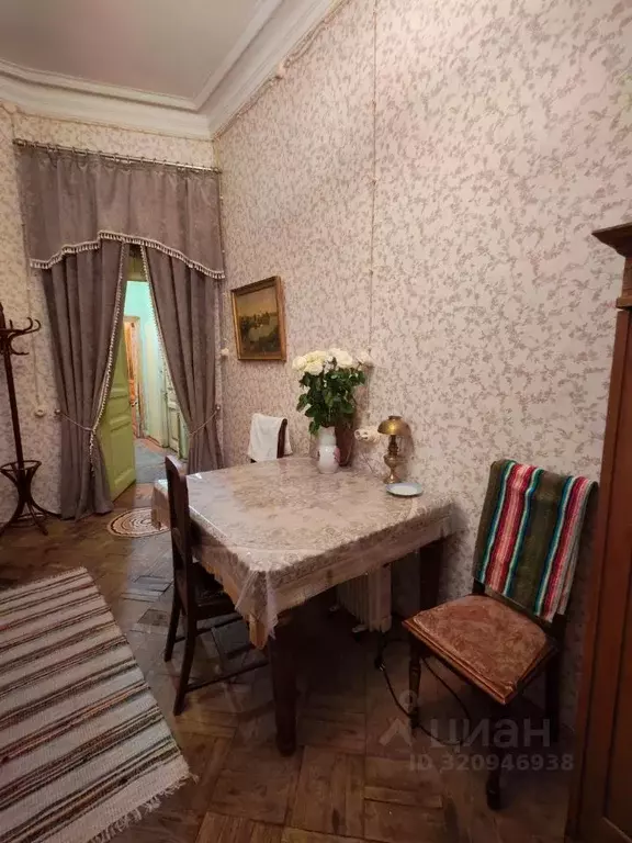 Комната Санкт-Петербург Гороховая ул., 64 - Фото 1