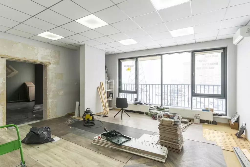 Помещение свободного назначения в Тюменская область, Тюмень ул. ... - Фото 0